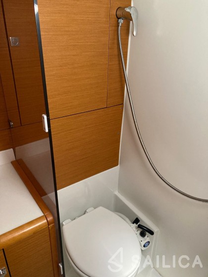 Sun Odyssey 440 - Yacht Charter Sailica