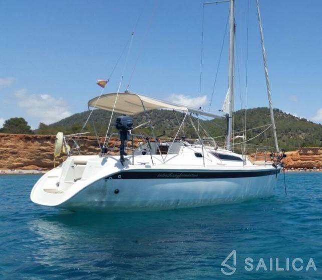 Sun Odyssey 28.1 - Yacht Charter Sailica
