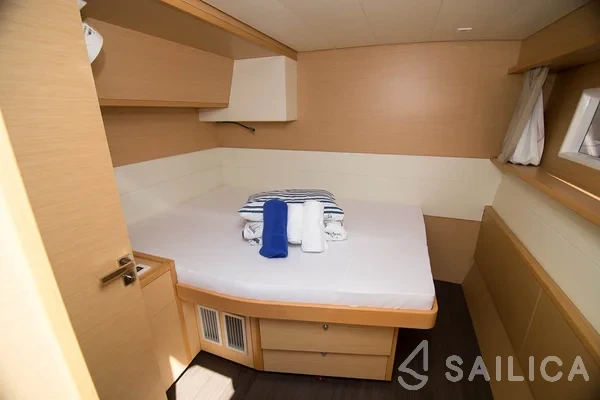 Lagoon 52F - Yacht Charter Sailica