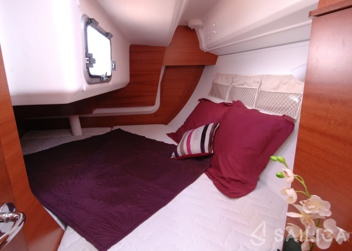 Dufour 335 Grand Large - Yacht Charter Sailica