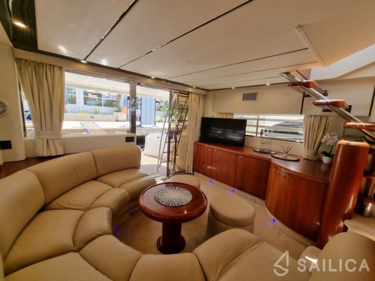 Fairline Squadron 59 - Yacht Charter Sailica