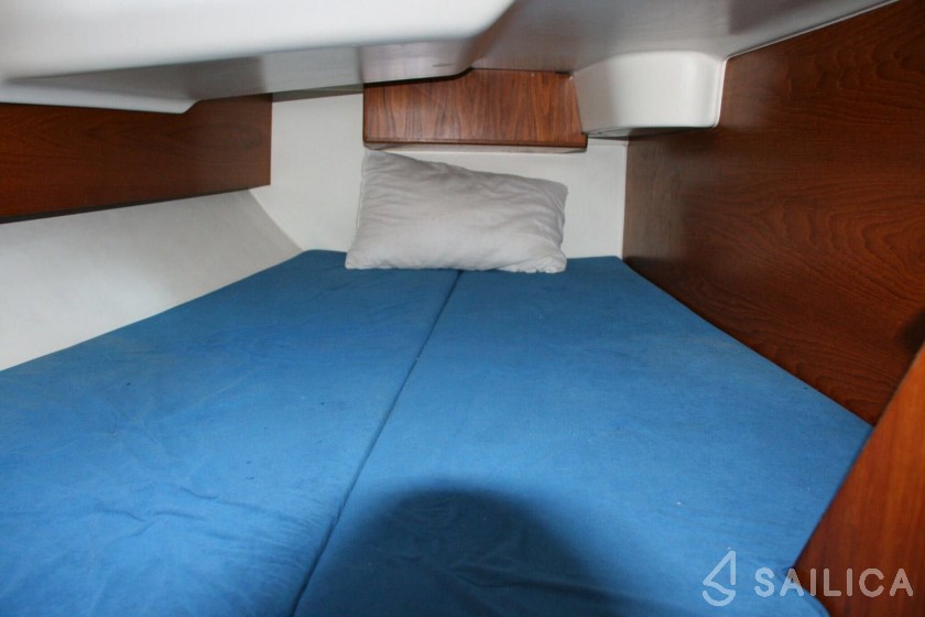 Sun Odyssey 37 - Yacht Charter Sailica