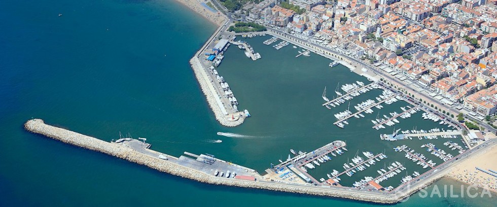 First 24 - Yacht Charter Sailica
