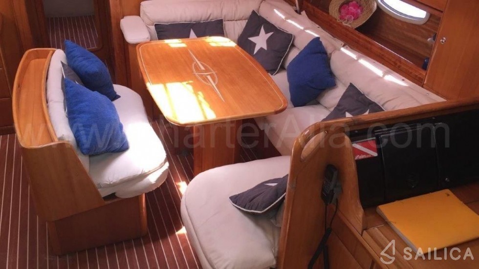 Bavaria 46 Cruiser - Yacht Charter Sailica