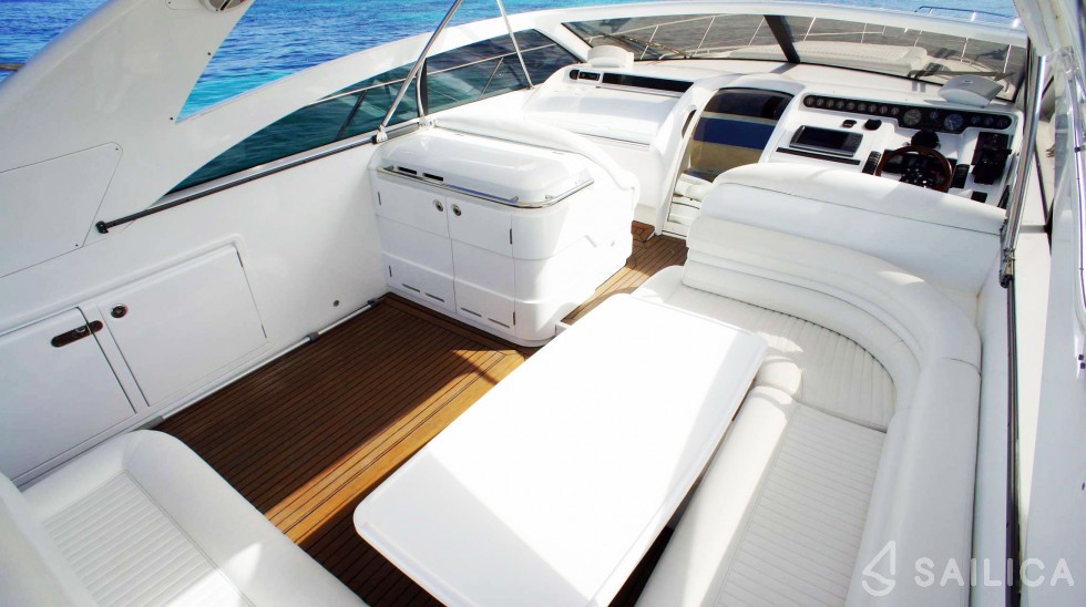 Princess V55 - Yacht Charter Sailica