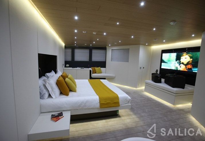 Rodriguez 132 - Yacht Charter Sailica