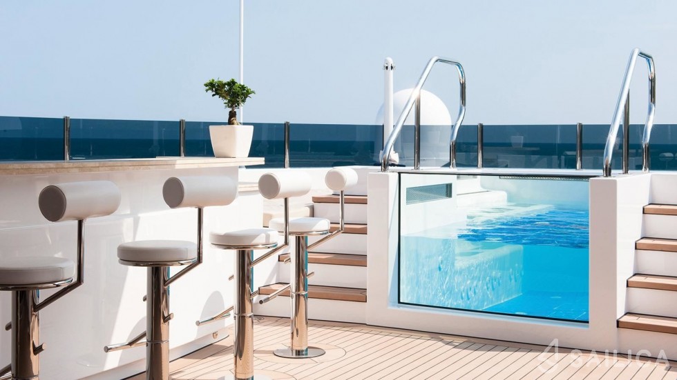Sunrise 63 - Yacht Charter Sailica