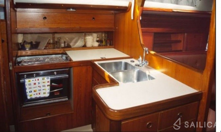 Fjord 38 Express - Yacht Charter Sailica