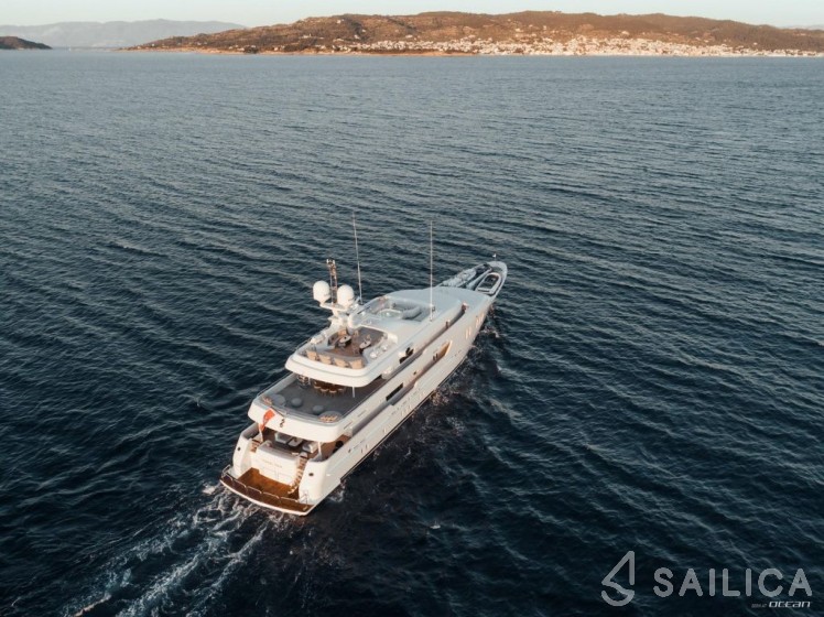 Amels 253 - Yacht Charter Sailica