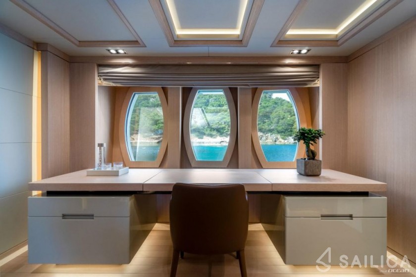 Amels 253 - Yacht Charter Sailica