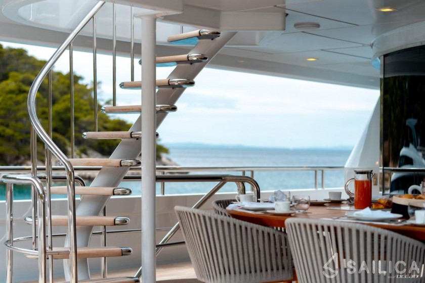 Amels 253 - Yacht Charter Sailica