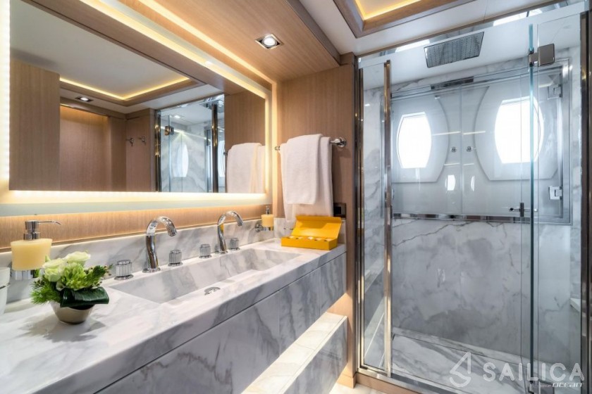 Amels 253 - Yacht Charter Sailica