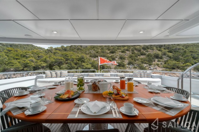 Amels 253 - Yacht Charter Sailica
