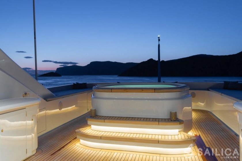Amels 253 - Yacht Charter Sailica