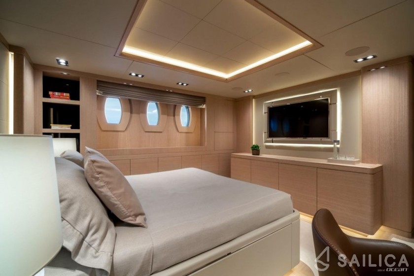 Amels 253 - Yacht Charter Sailica