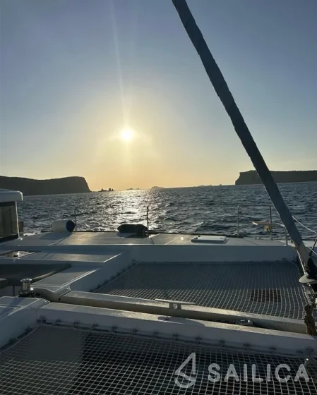 Lagoon 52F - Yacht Charter Sailica