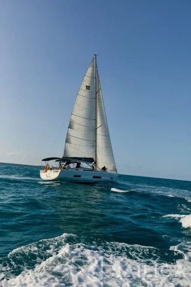 Dufour 470 - Yacht Charter Sailica
