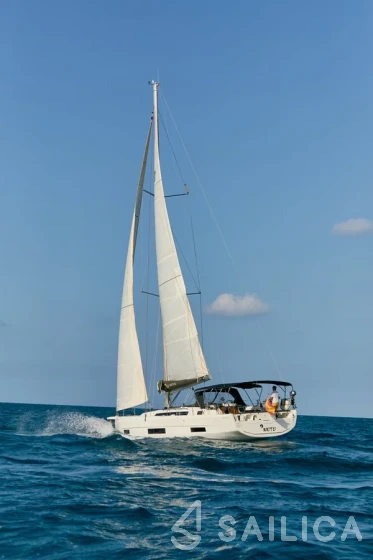 Dufour 470 - Yacht Charter Sailica