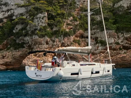 Dufour 470 - Yacht Charter Sailica