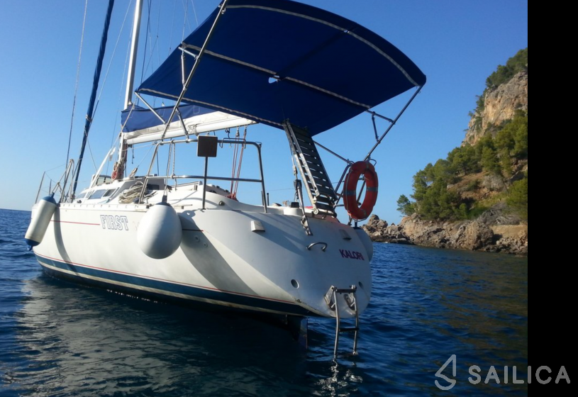 First 345 - Yacht Charter Sailica