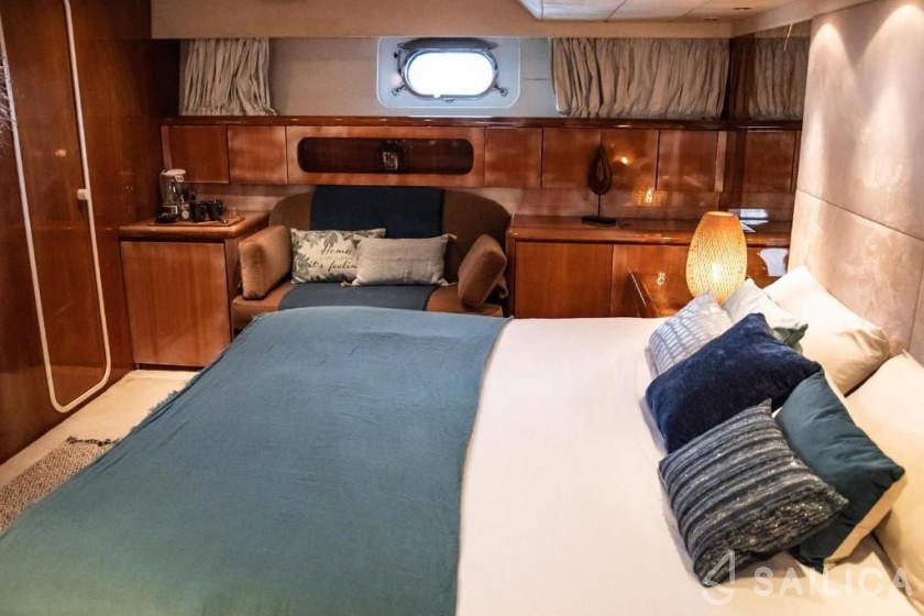 Falcon 80 - Yacht Charter Sailica