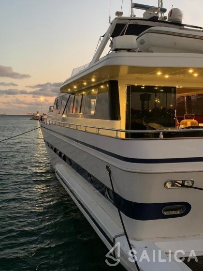 Falcon 80 - Yacht Charter Sailica