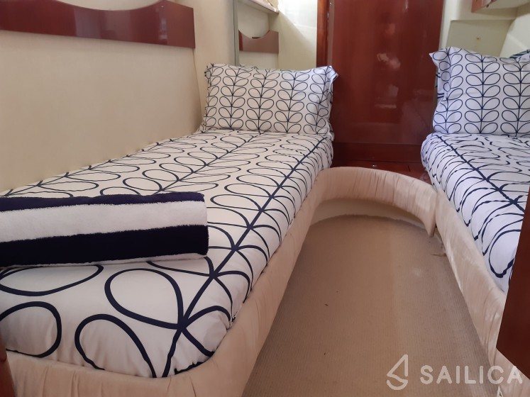 Fairline Targa 52 GT - Yacht Charter Sailica