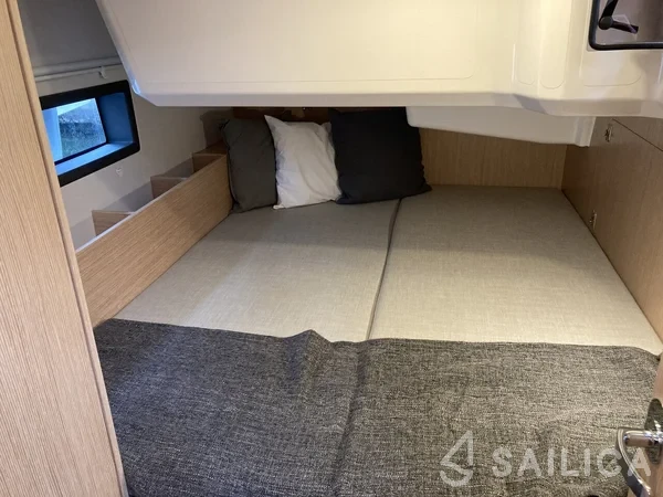Bavaria C38 - Yacht Charter Sailica