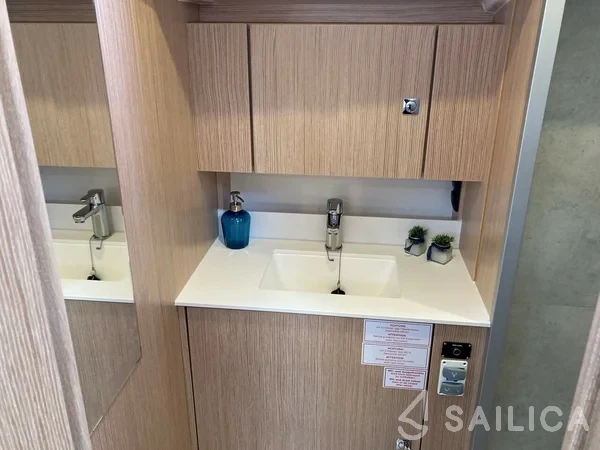 Bavaria C38 - Yacht Charter Sailica