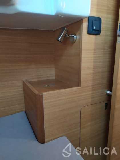 Elan Impression 40.1 - Yacht Charter Sailica