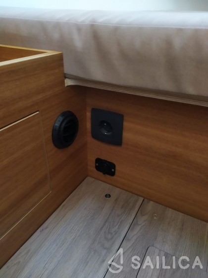 Elan Impression 40.1 - Yacht Charter Sailica