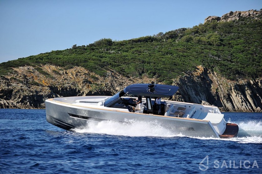 Fjord 52 Open - Yacht Charter Sailica