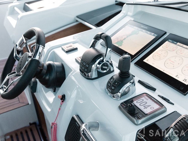 Fjord 52 Open - Yacht Charter Sailica