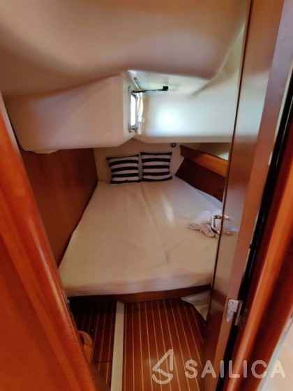 Sun Odyssey 49 - Yacht Charter Sailica