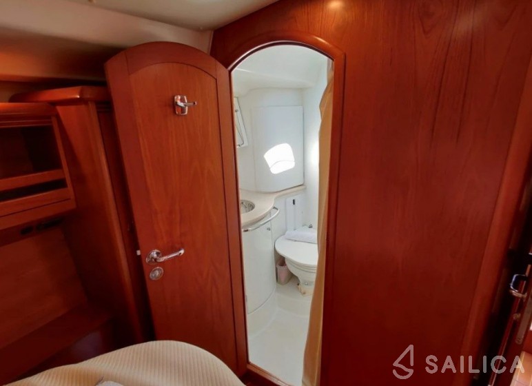 Sun Odyssey 49 - Yacht Charter Sailica