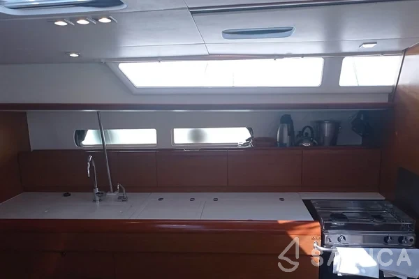 Sun Odyssey 479 - Yacht Charter Sailica