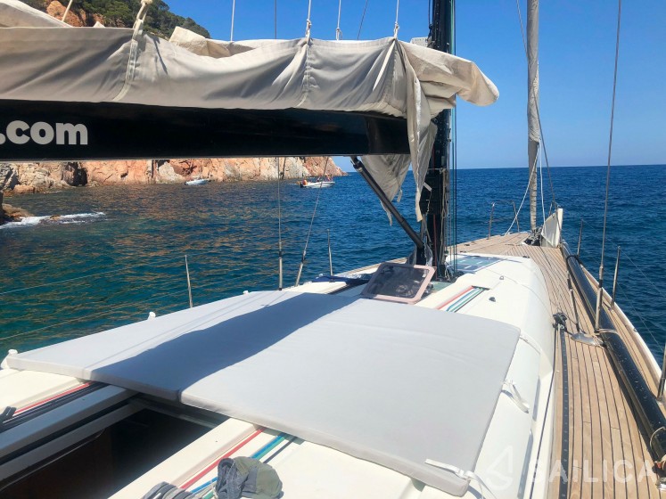 First 50 - Yacht Charter Sailica