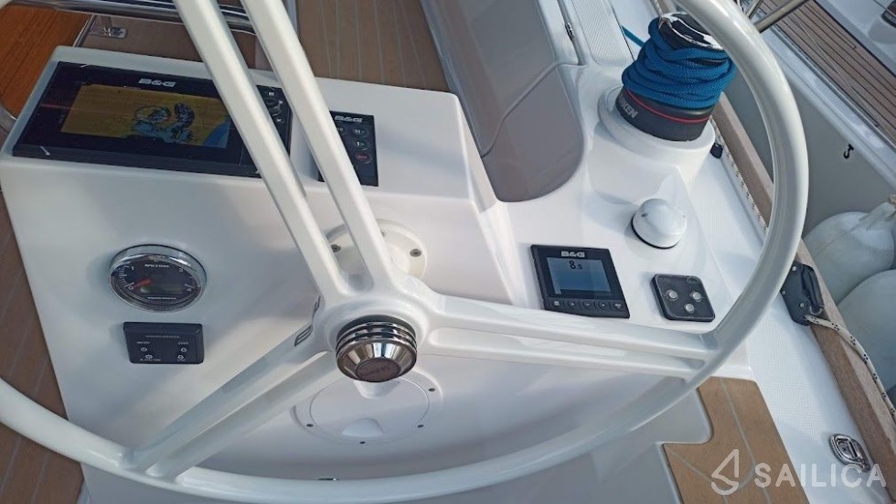 Elan 40.1 - Yacht Charter Sailica