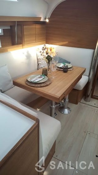 Elan 40.1 - Yacht Charter Sailica