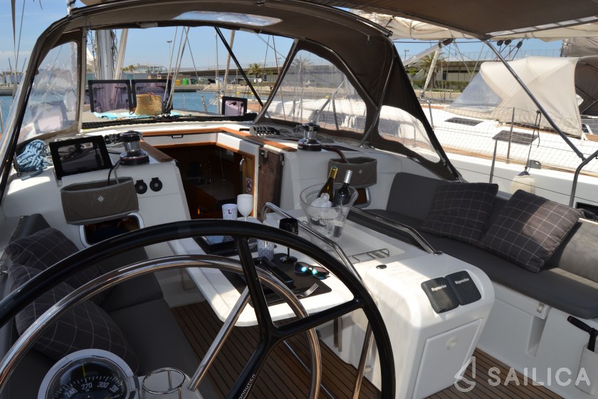 Sun Odyssey 50 DS - Yacht Charter Sailica