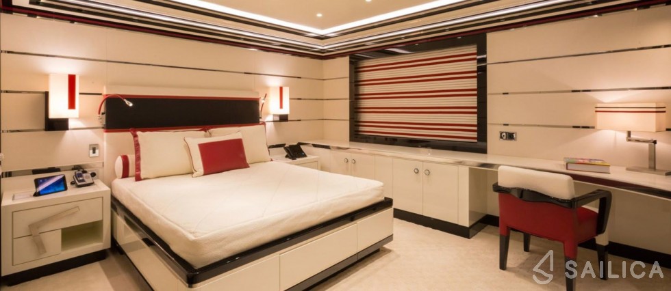 Isa GT 66 - Yacht Charter Sailica