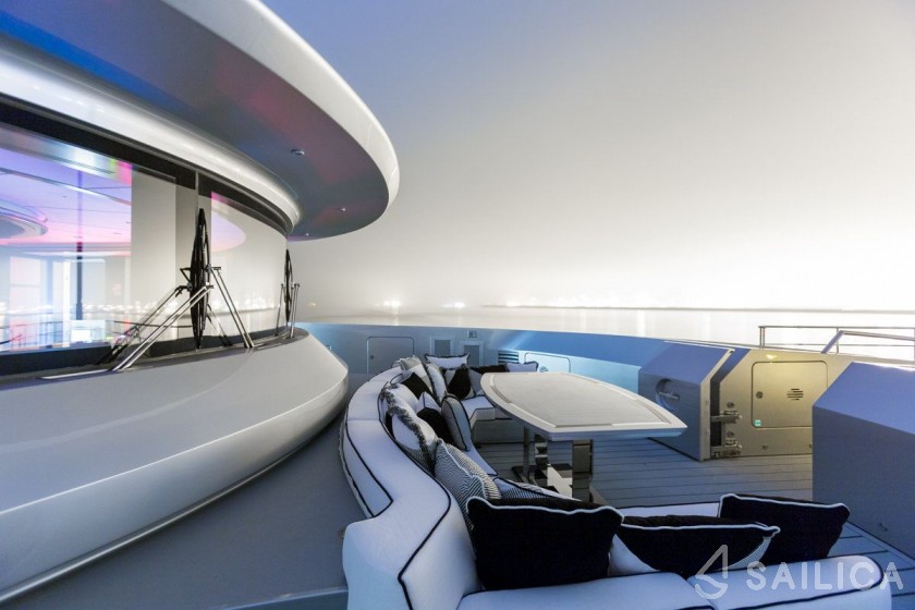 Isa GT 66 - Yacht Charter Sailica