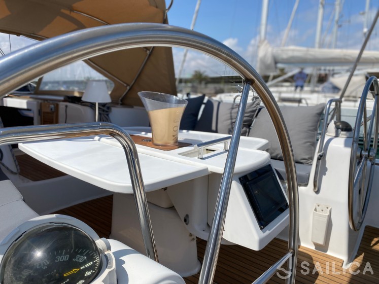 Oceanis 46 - Yacht Charter Sailica