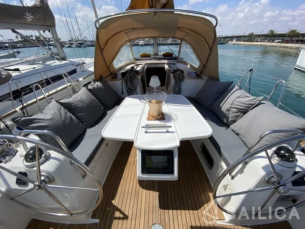 Oceanis 46 - Yacht Charter Sailica