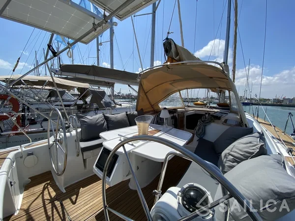 Oceanis 46 - Yacht Charter Sailica