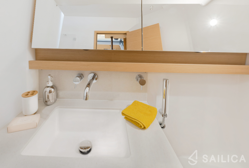 Dufour 530 - Yacht Charter Sailica