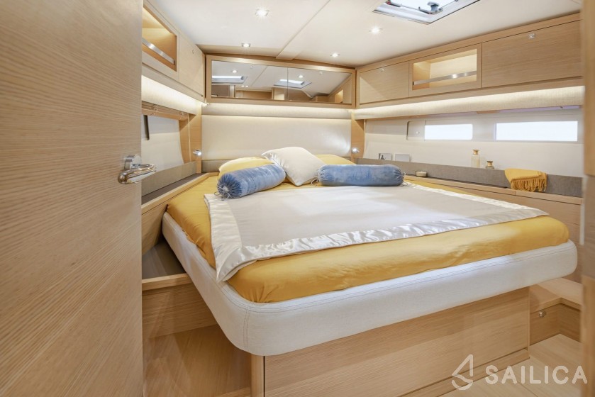 Dufour 530 - Yacht Charter Sailica