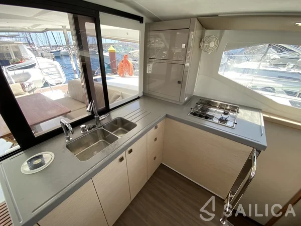 Lucia 40 - Yacht Charter Sailica