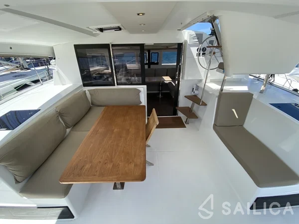 Lucia 40 - Yacht Charter Sailica