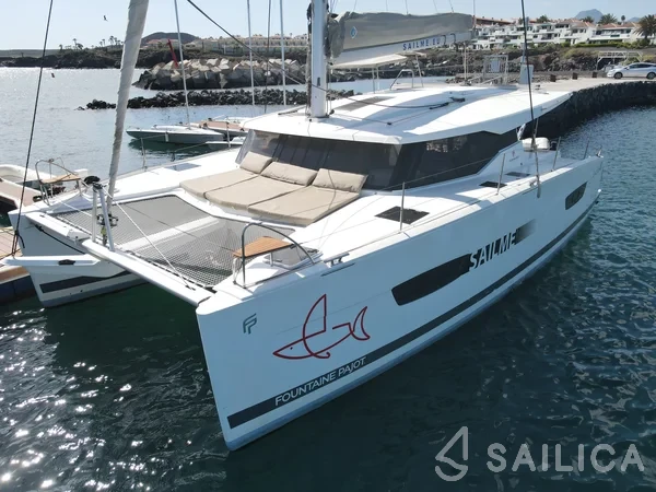 Lucia 40 - Yacht Charter Sailica
